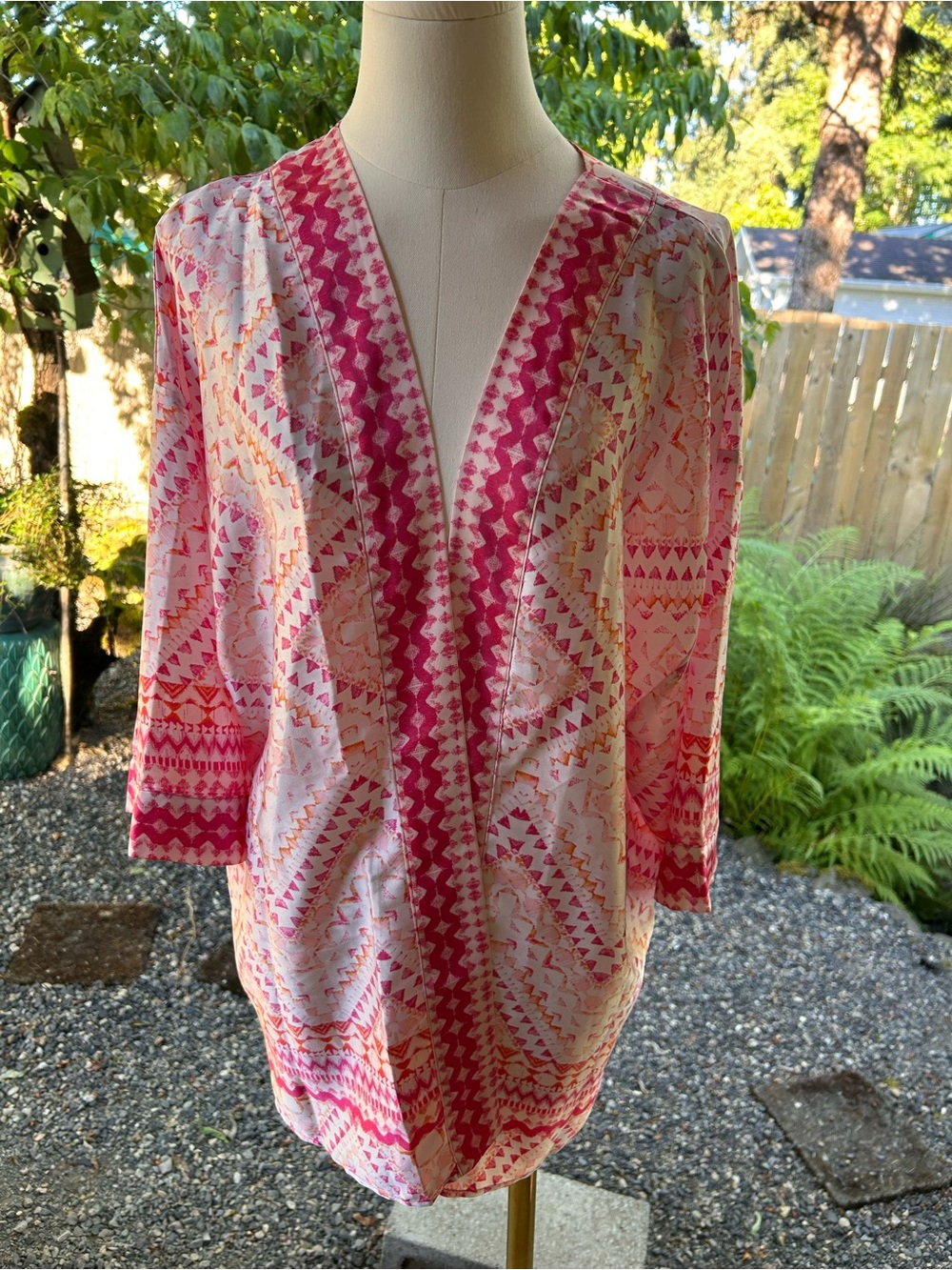 Slim Factor - Pink Patterned Open Front Kimono